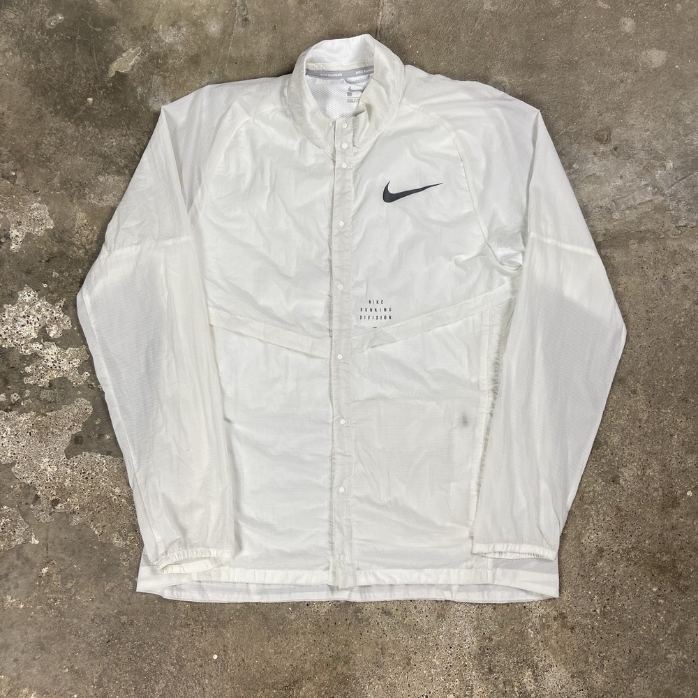Nike Run Division‎ Reflective Running Jacket Size Large White Snap Down 922040